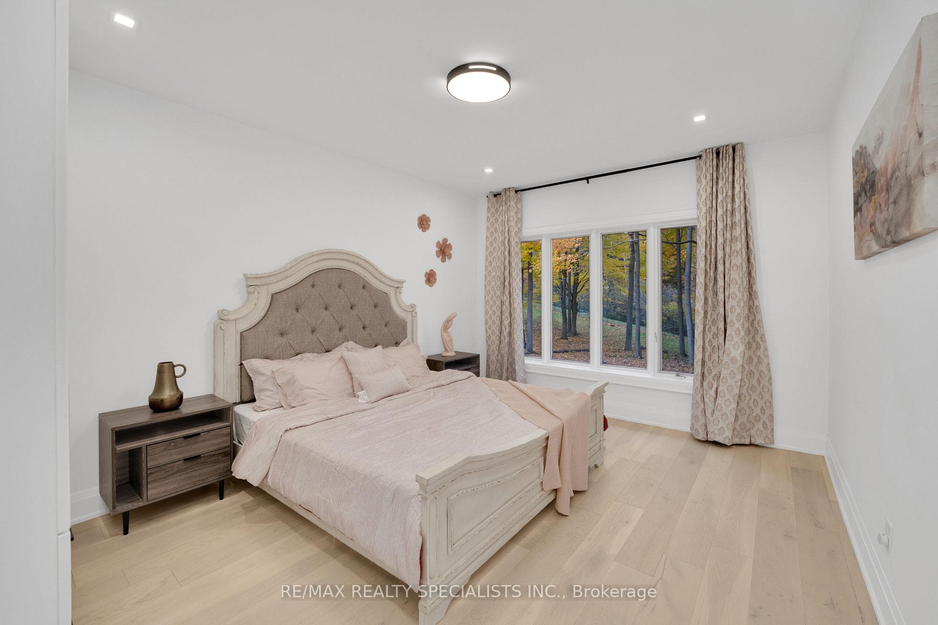 62 Silver Fox Place photo 25