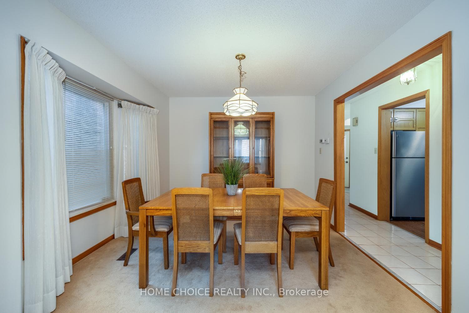 7 Marion Crescent photo 5
