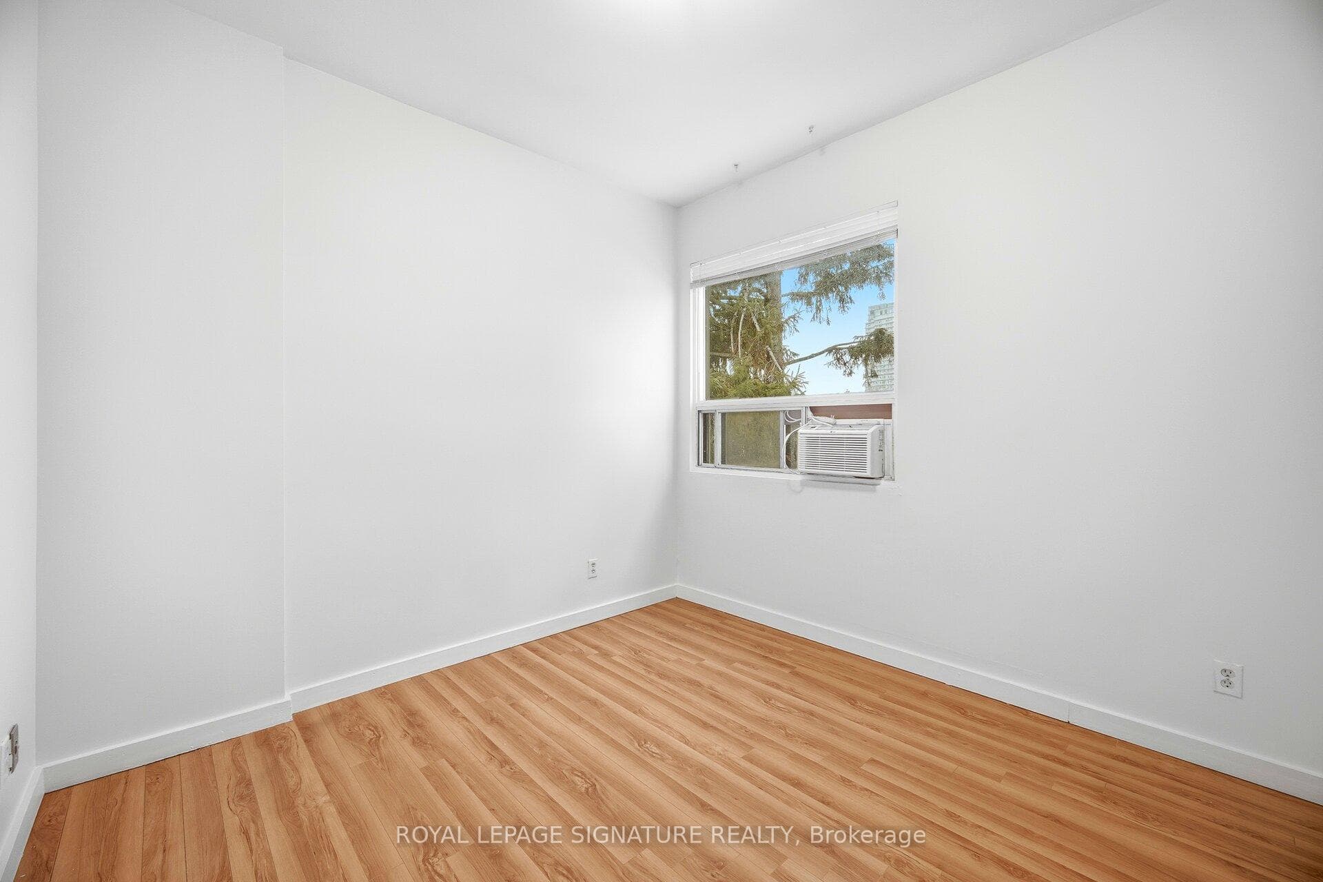 46 Armstrong Avenue Unit 2 photo 16
