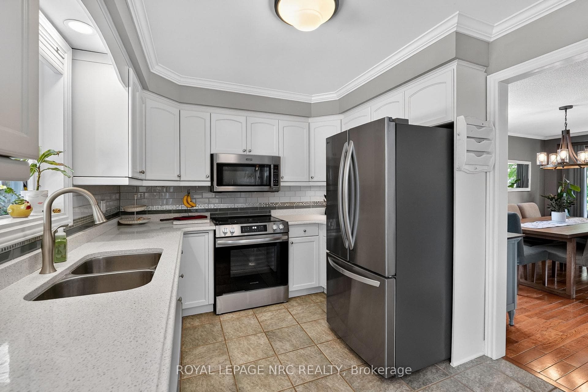 4 Bolger Drive photo 9
