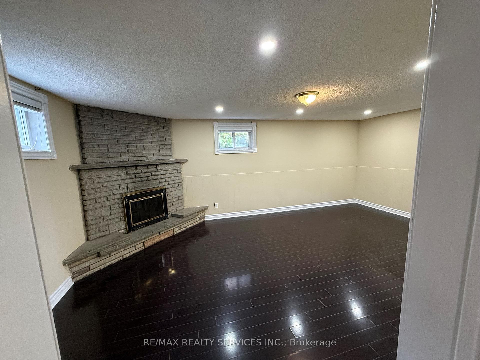 120 Abell Drive Unit (Basement) photo 6