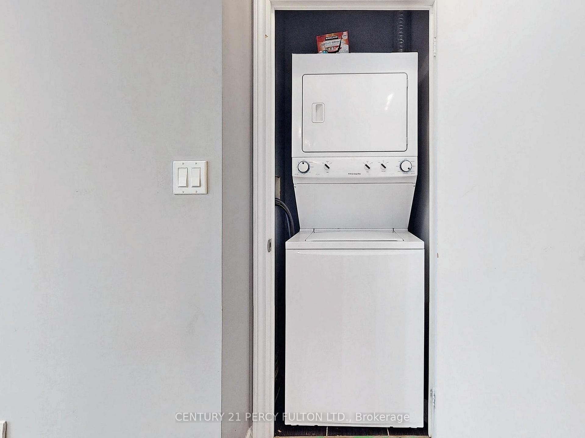 1328 Birchmount Road Unit 113 photo 20