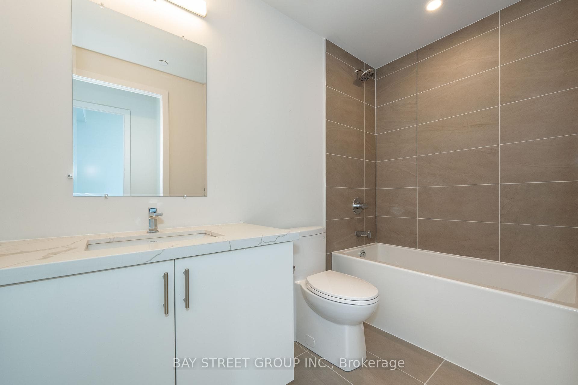 15 Ellerslie Avenue Unit LPH 05 photo 10