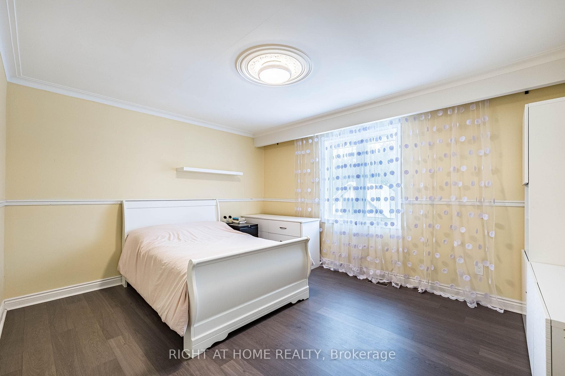 2123 Gordon Drive photo 35