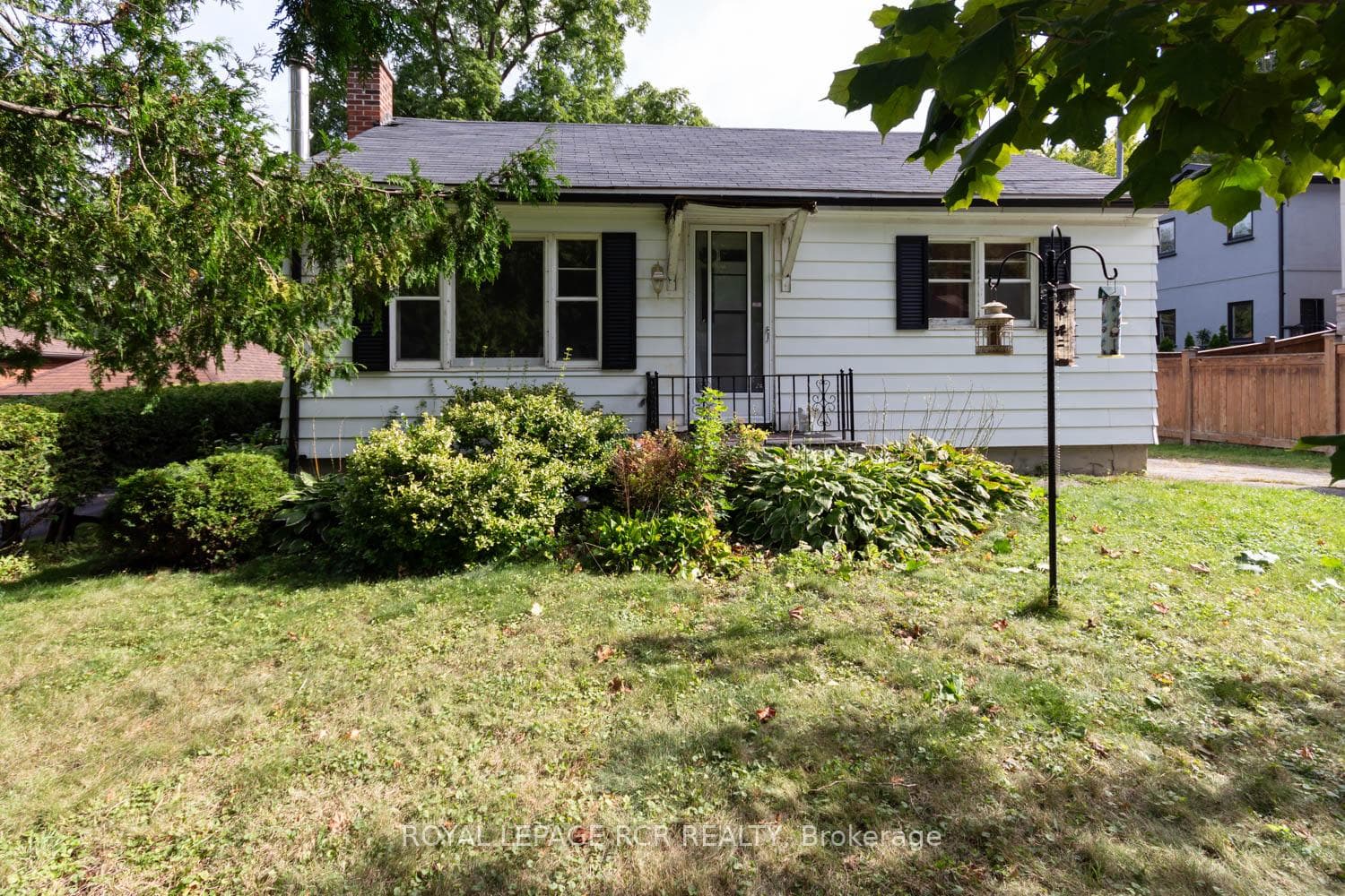 129 James Street photo 8