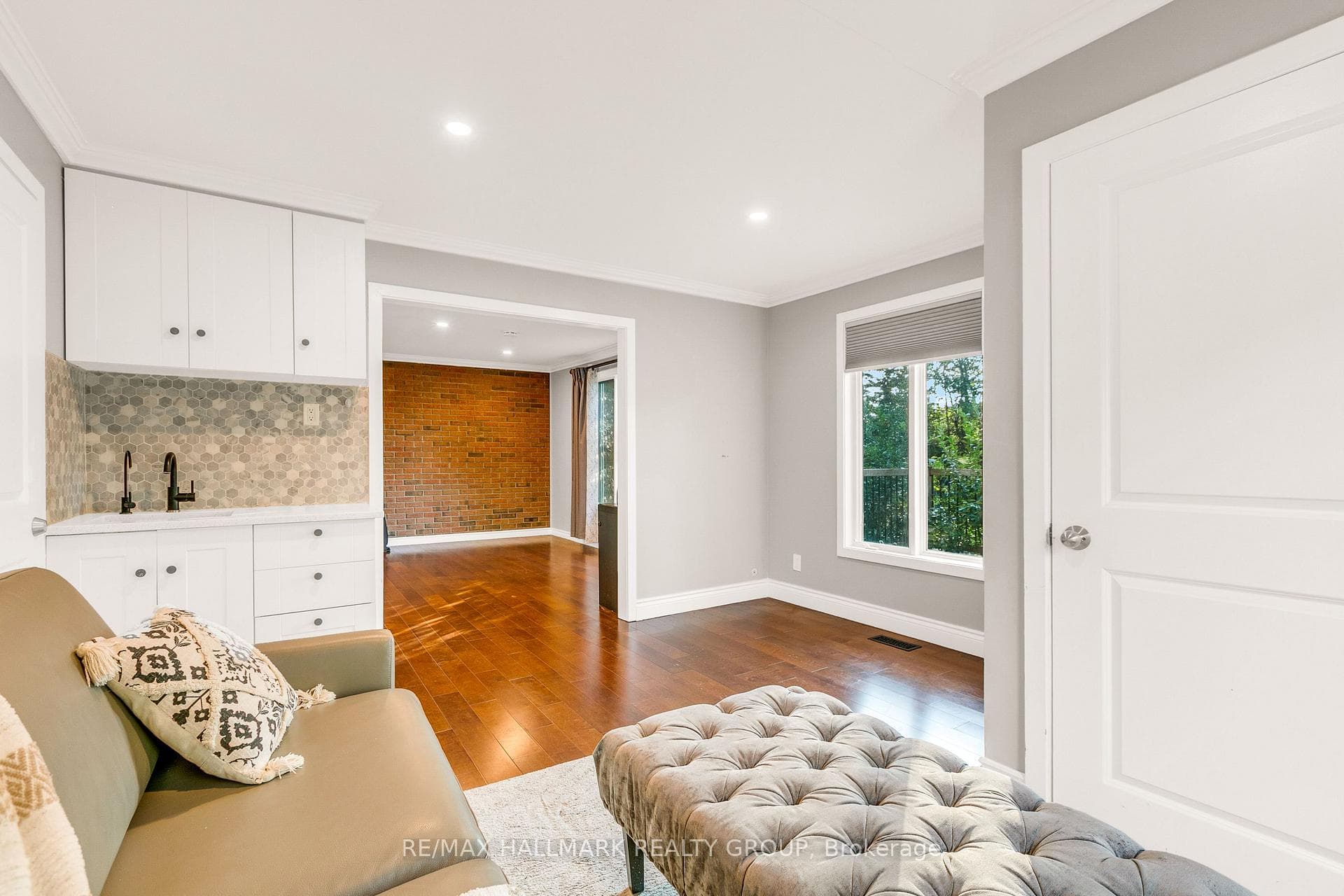 7316 Flewellyn Road photo 28