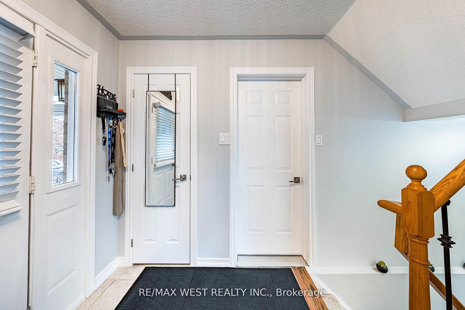 5 Moir Crescent photo 5