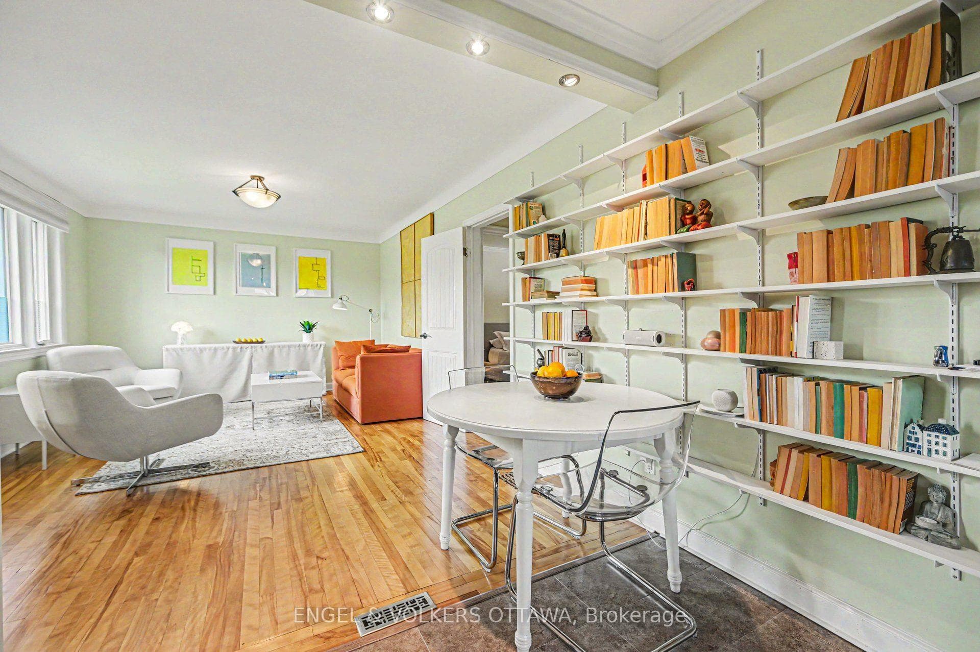 1319 Kingston Avenue photo 9