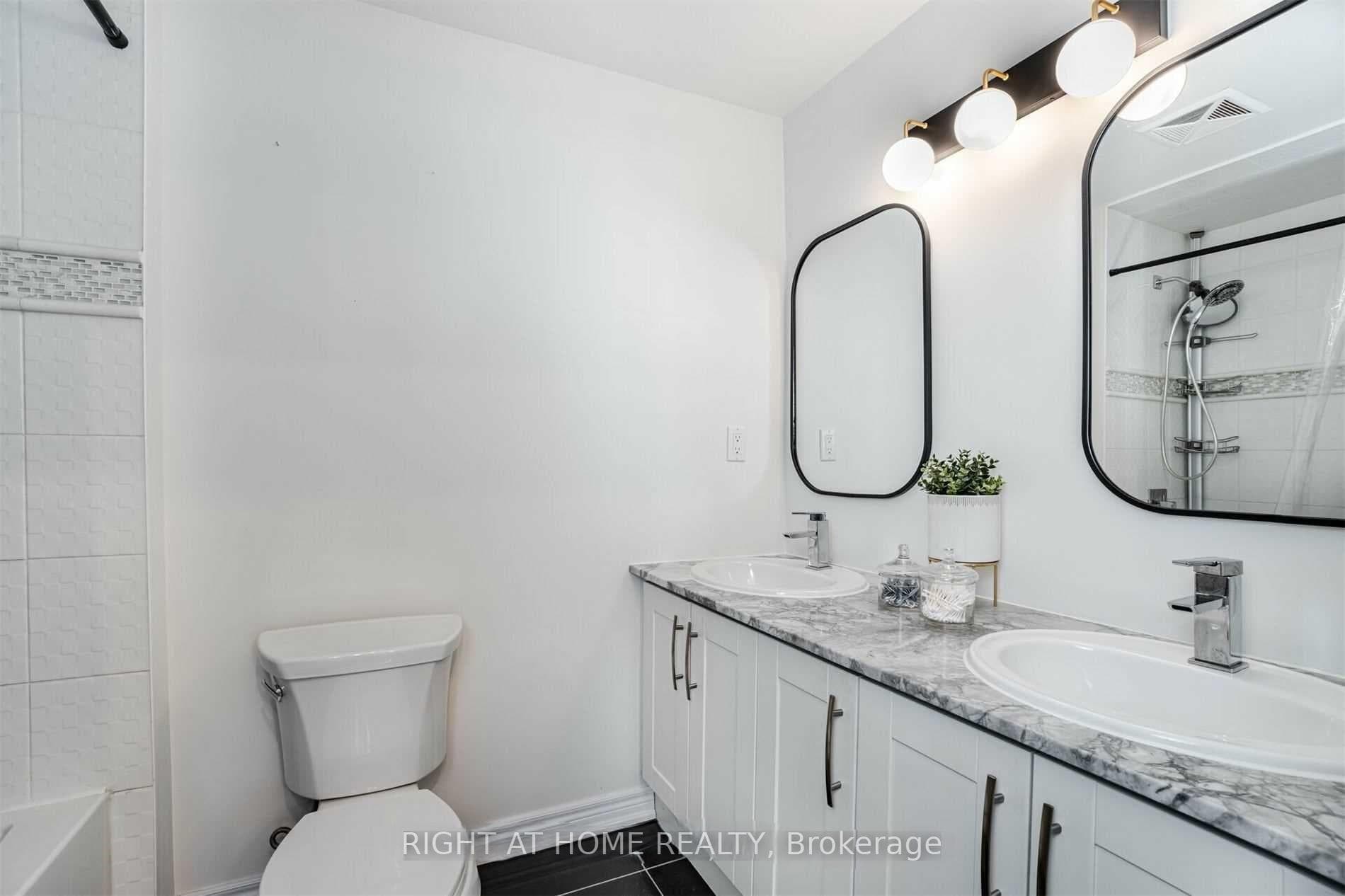 1421 Costigan Road Unit 512 photo 15