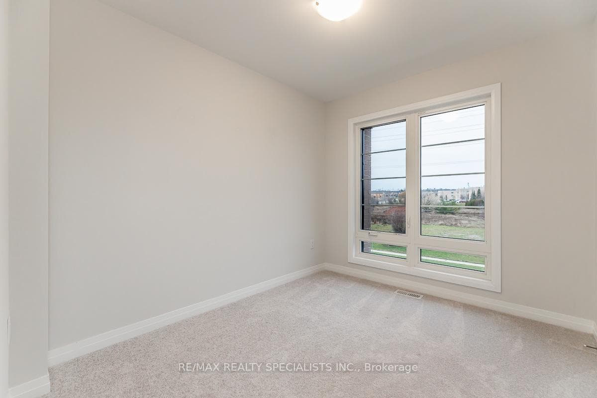 509 Simcoe Road photo 22