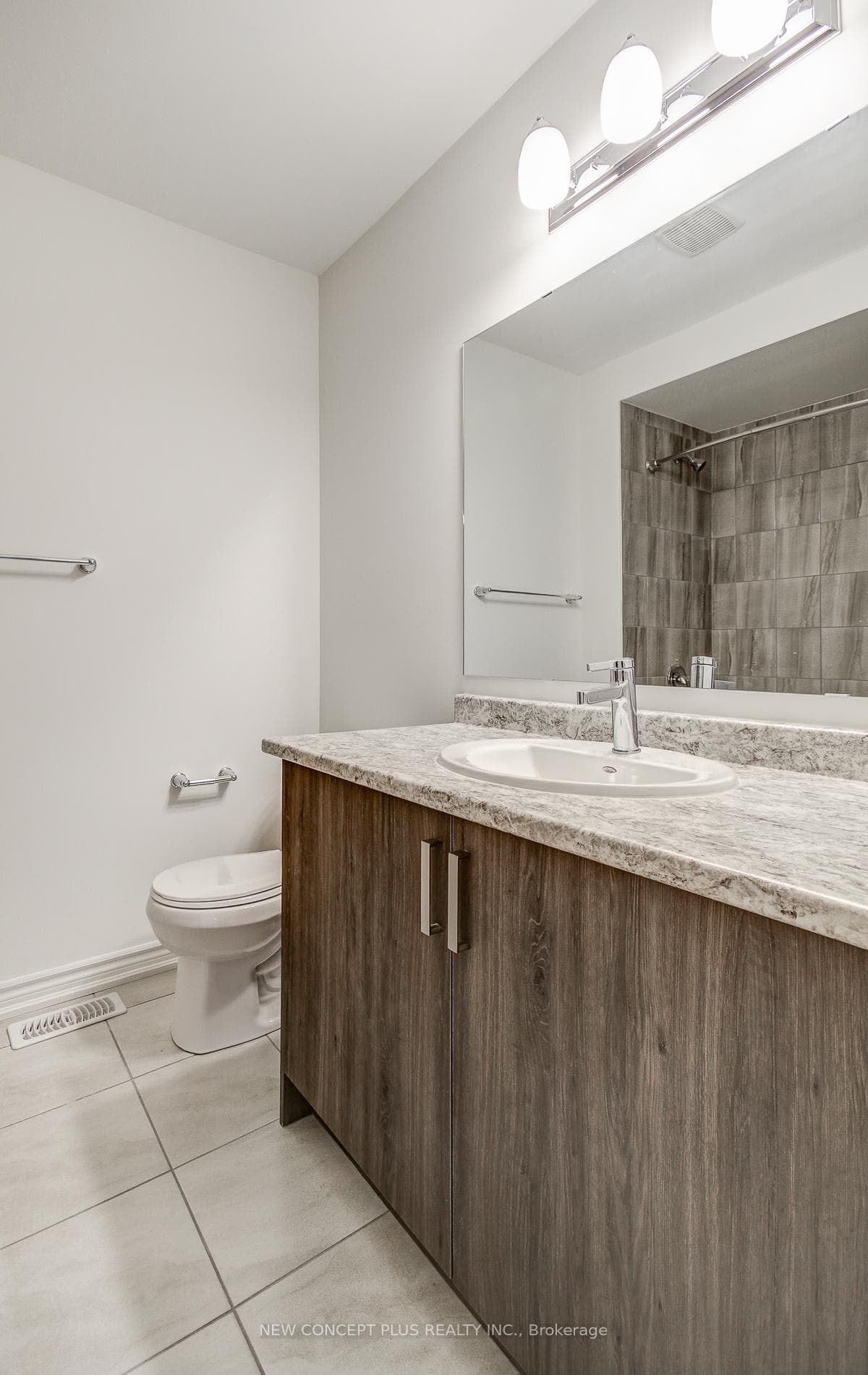 69 Prest Way photo 26