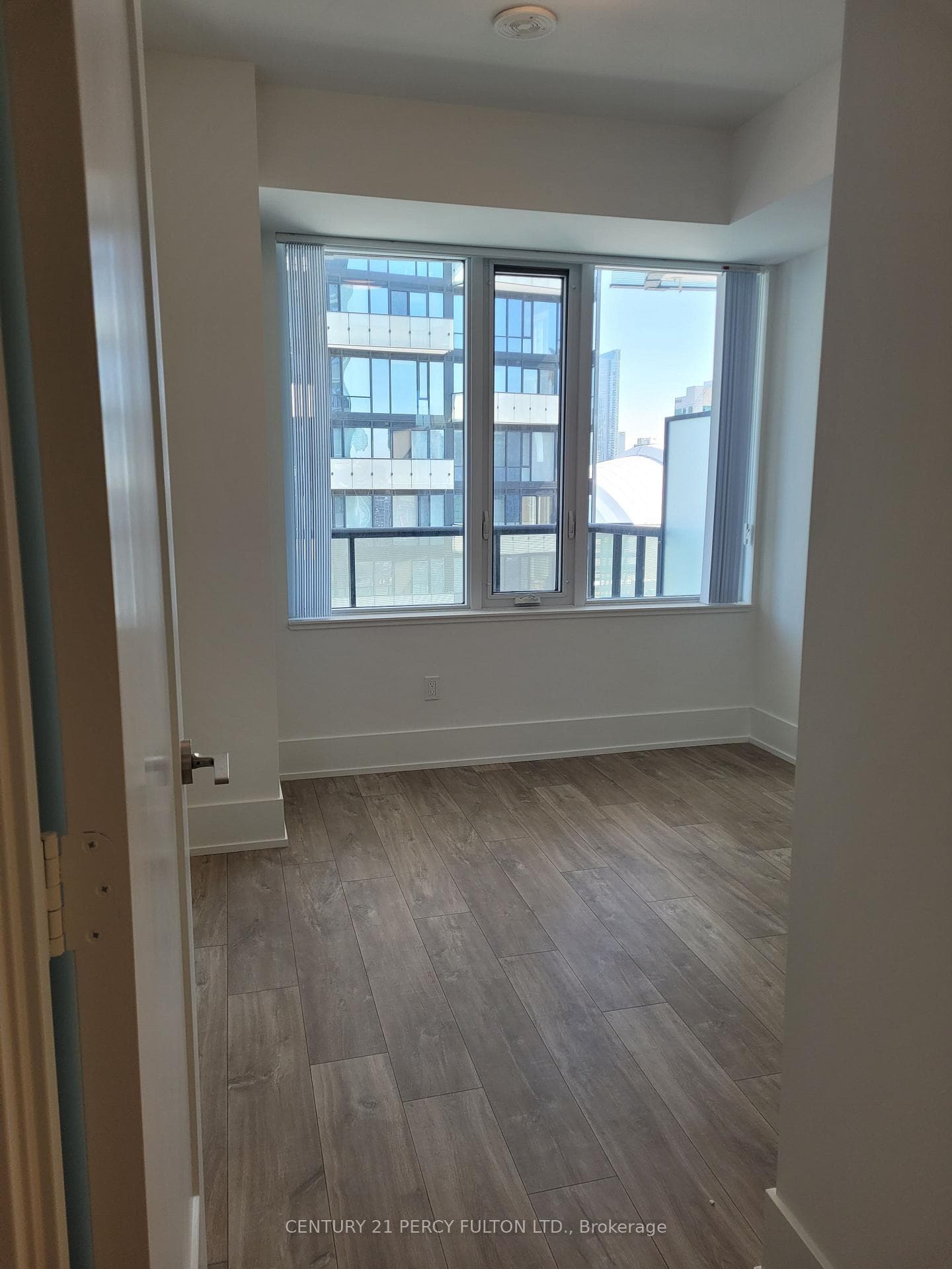 480 Front Street Unit 1711 photo 6