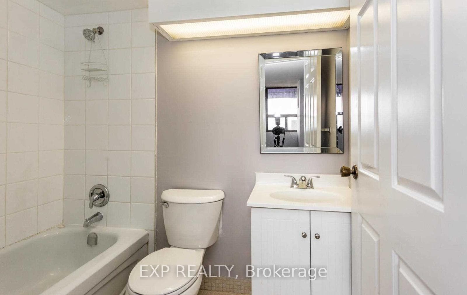 120 St Patrick Street Unit 1403 photo 8