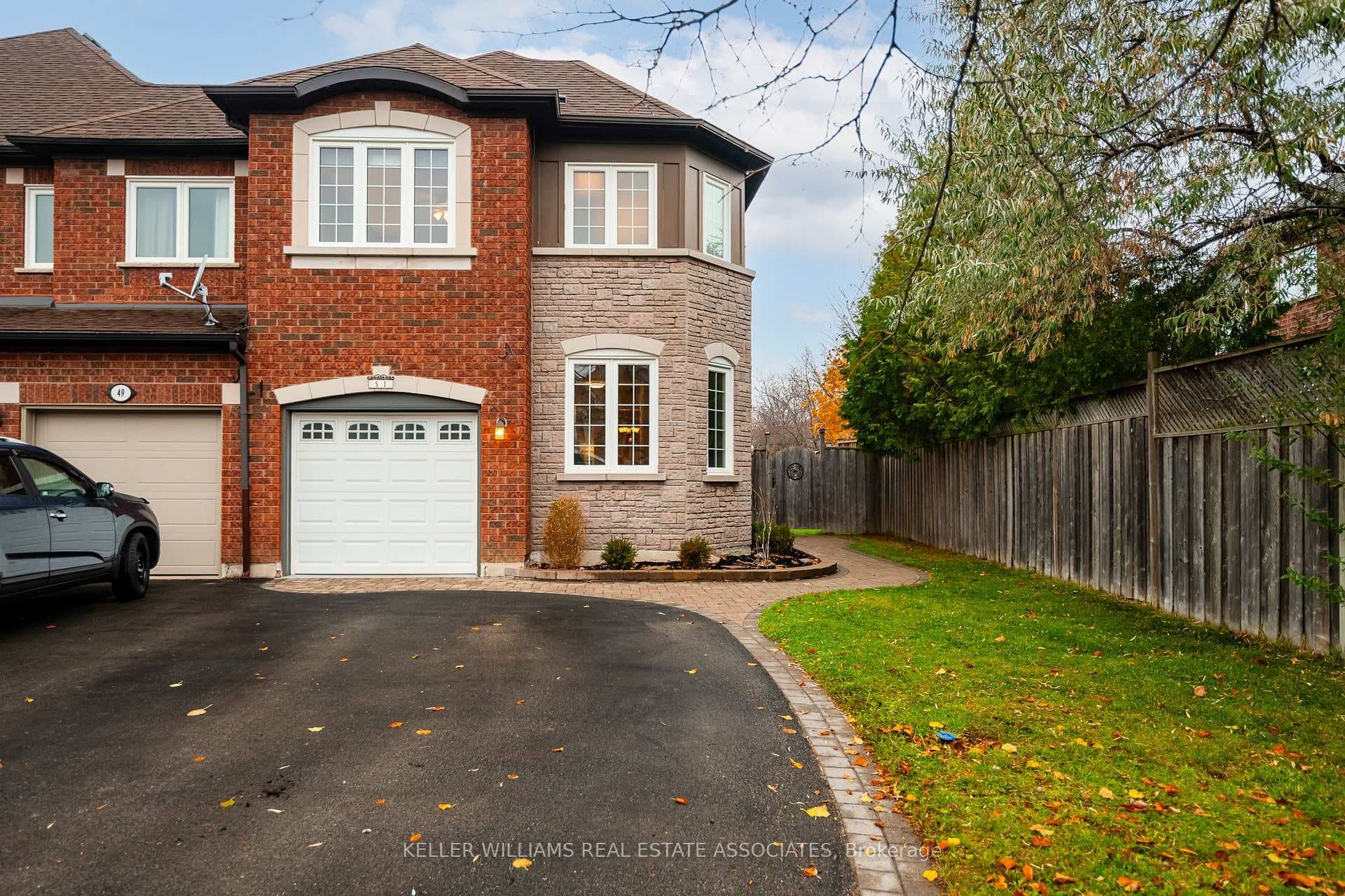 51 James Young Drive photo 5