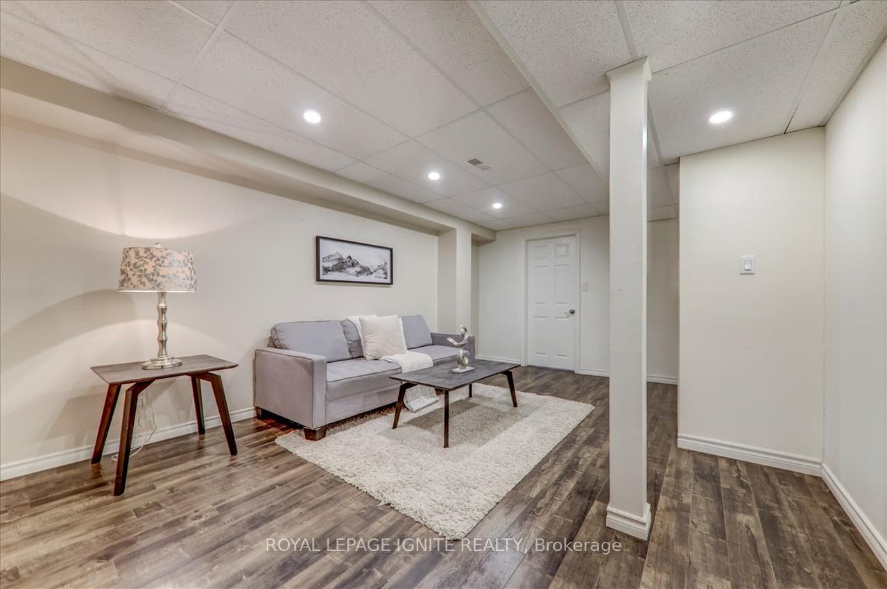247 Shadow Place photo 29