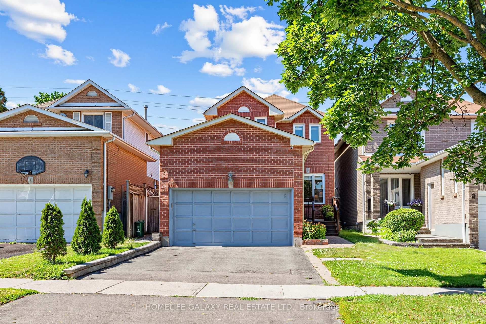 6 Bluebell Crescent photo 2