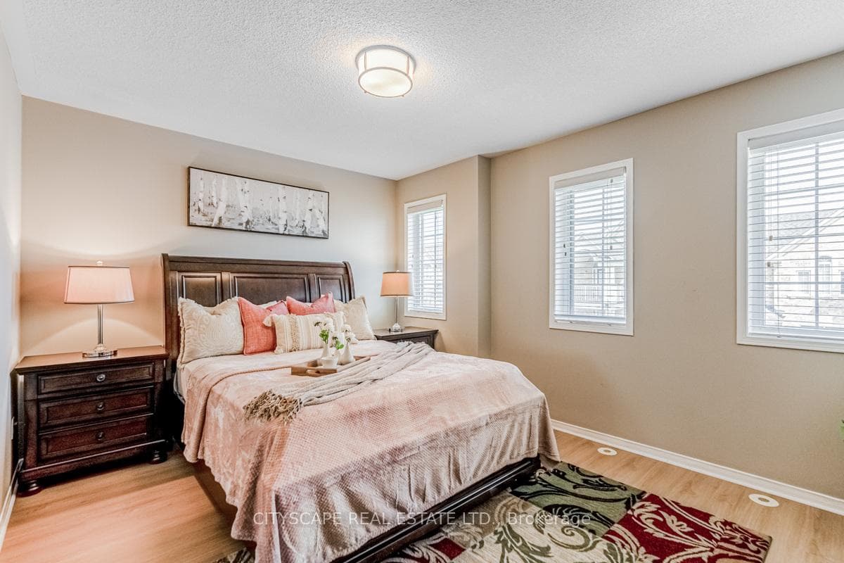 601 Shoreline Drive Unit 100 photo 21