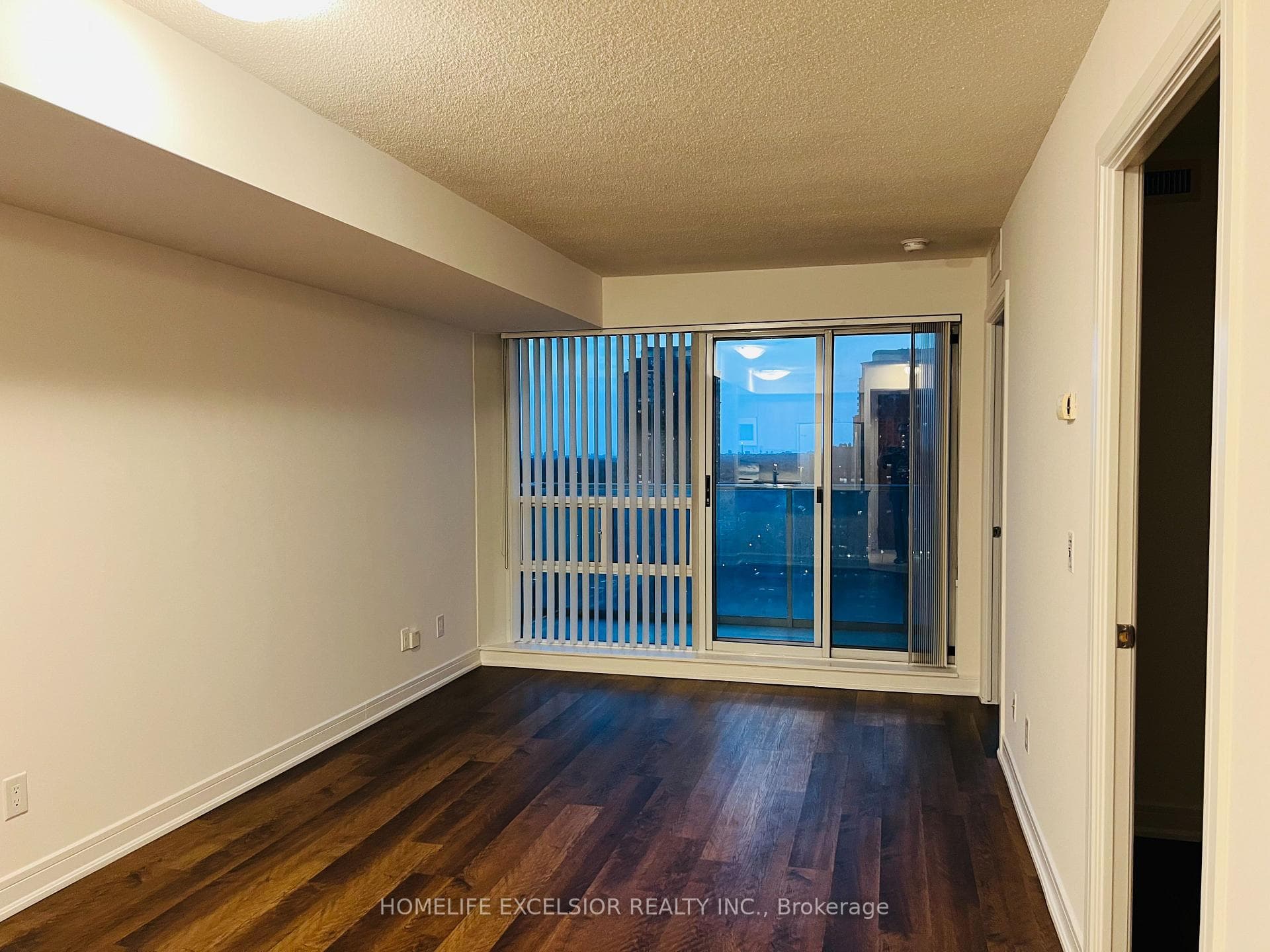 31 Bales Avenue Unit 2115 photo 11