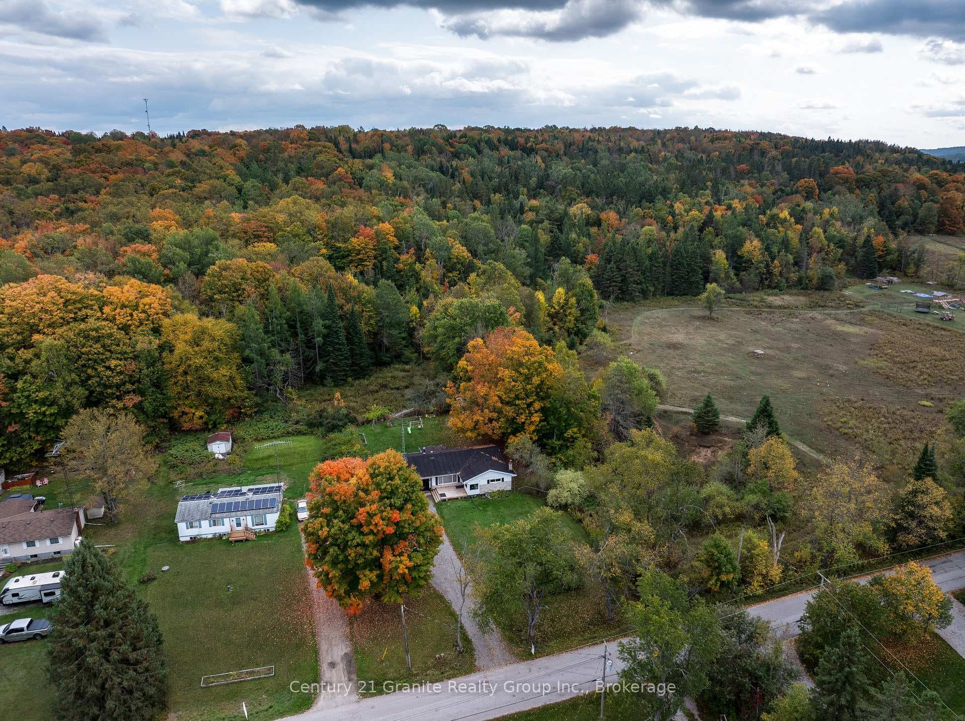 1229 Spring Valley Road photo 1