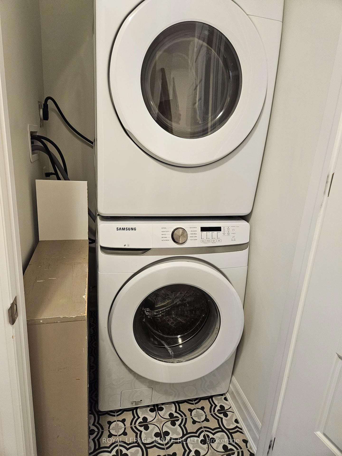 22 Windflower Way photo 16