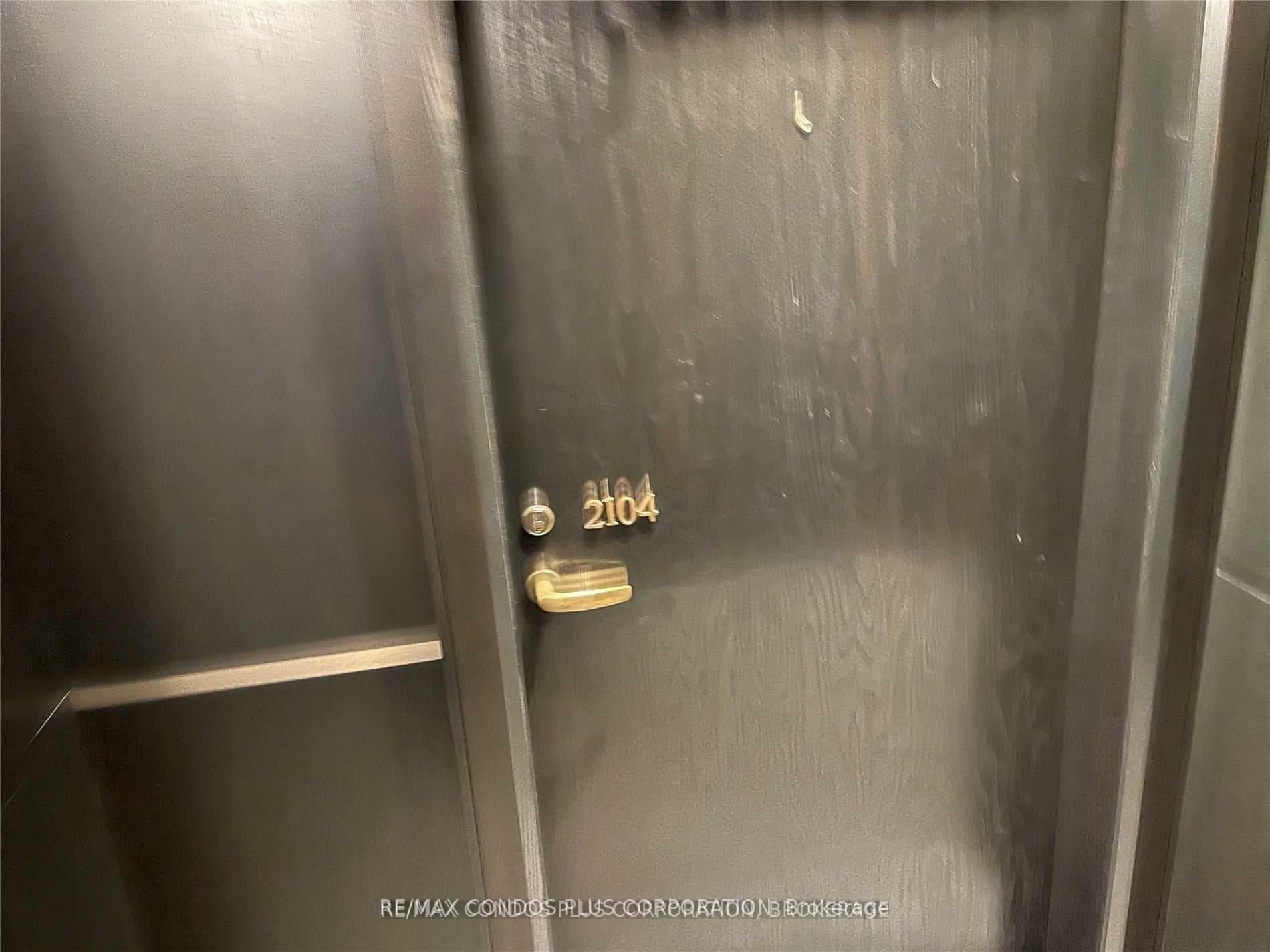 175 Cumberland Street Unit 2104 photo 4