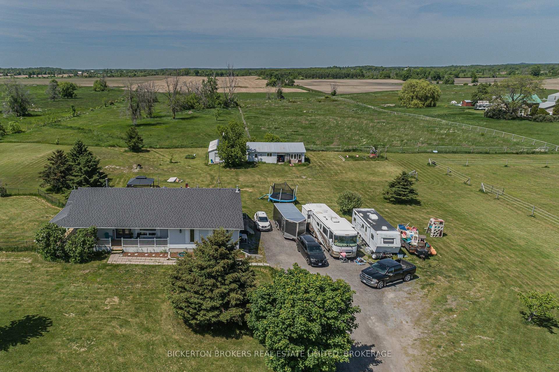 712 Haig Road photo 36