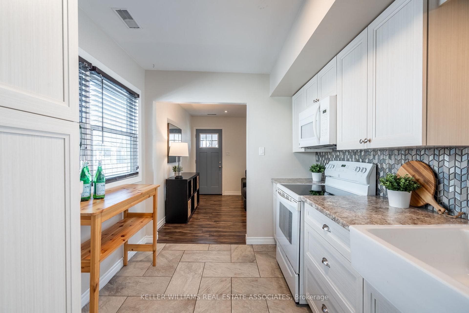 113 Pleasant Avenue photo 10