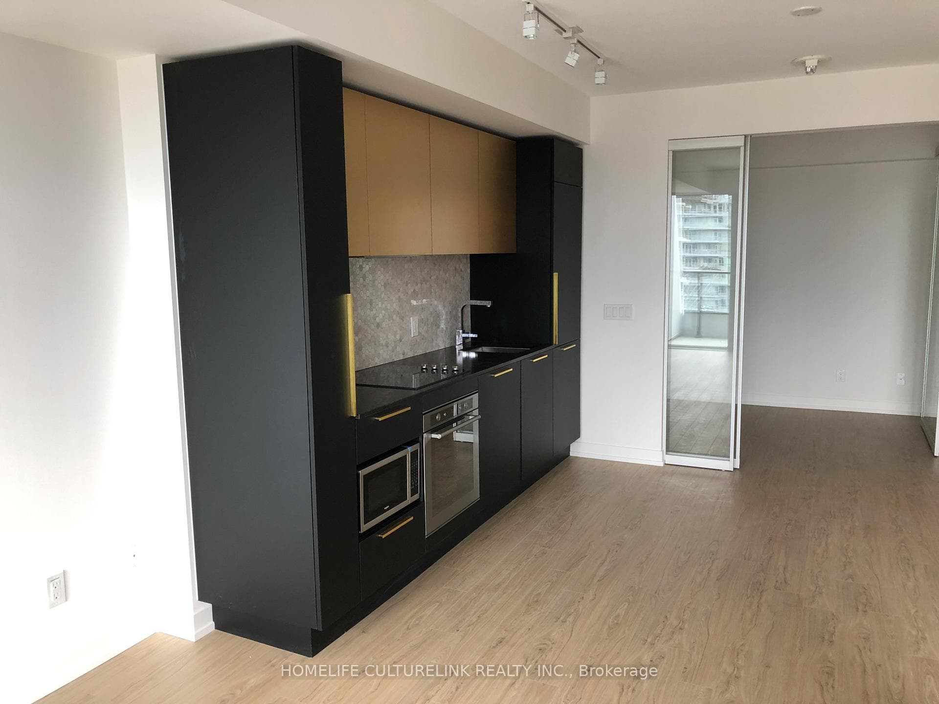 85 Wood Street Unit 2917 photo 3