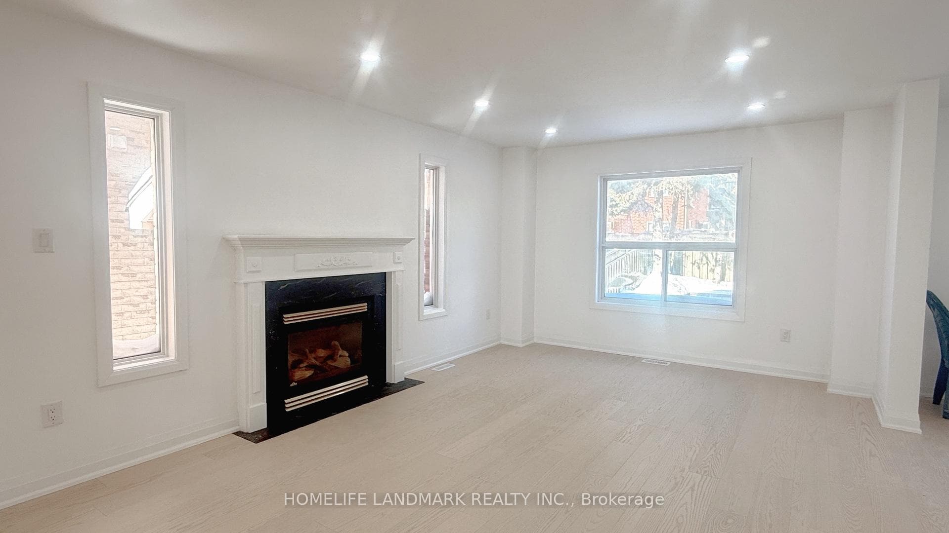 115 Chalmers Drive photo 9