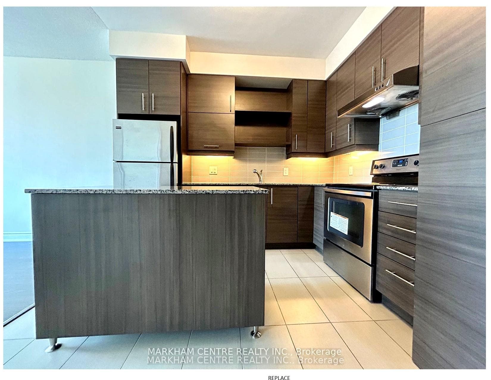 325 South Park Road Unit 920 photo 9