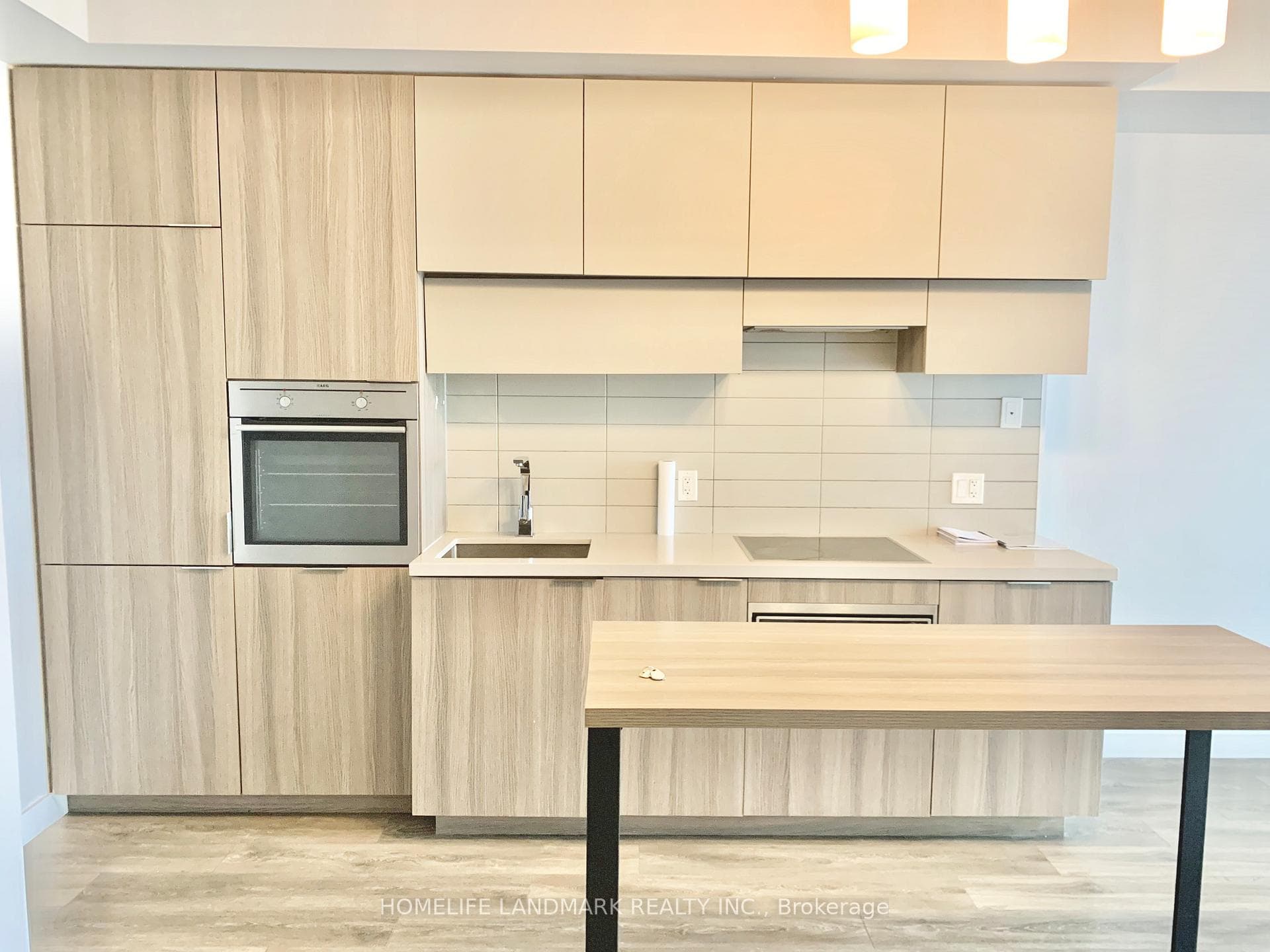 8 Eglinton Avenue Unit 2207 photo 10