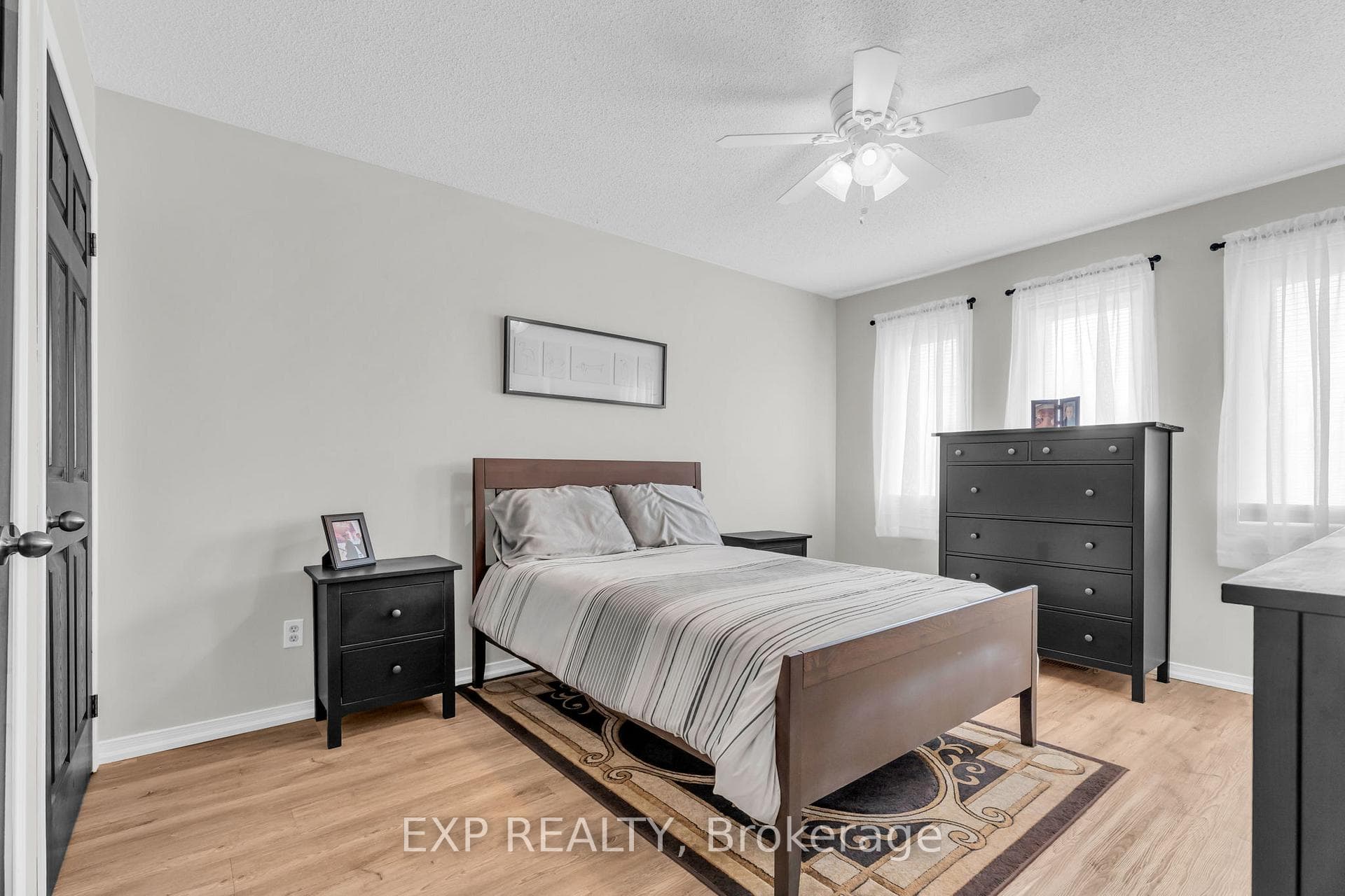 22 Bristol Avenue photo 24