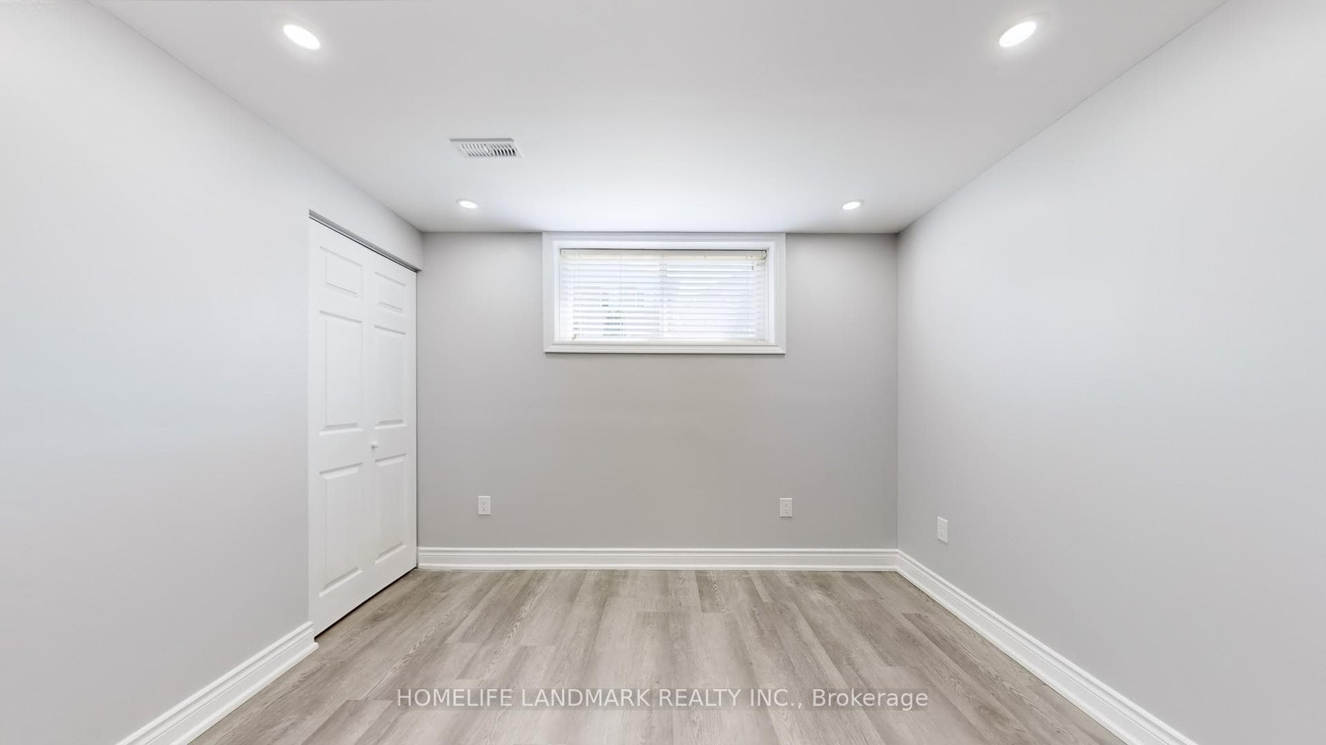 37 Roy Rainey Avenue Unit (Bsmt) photo 13