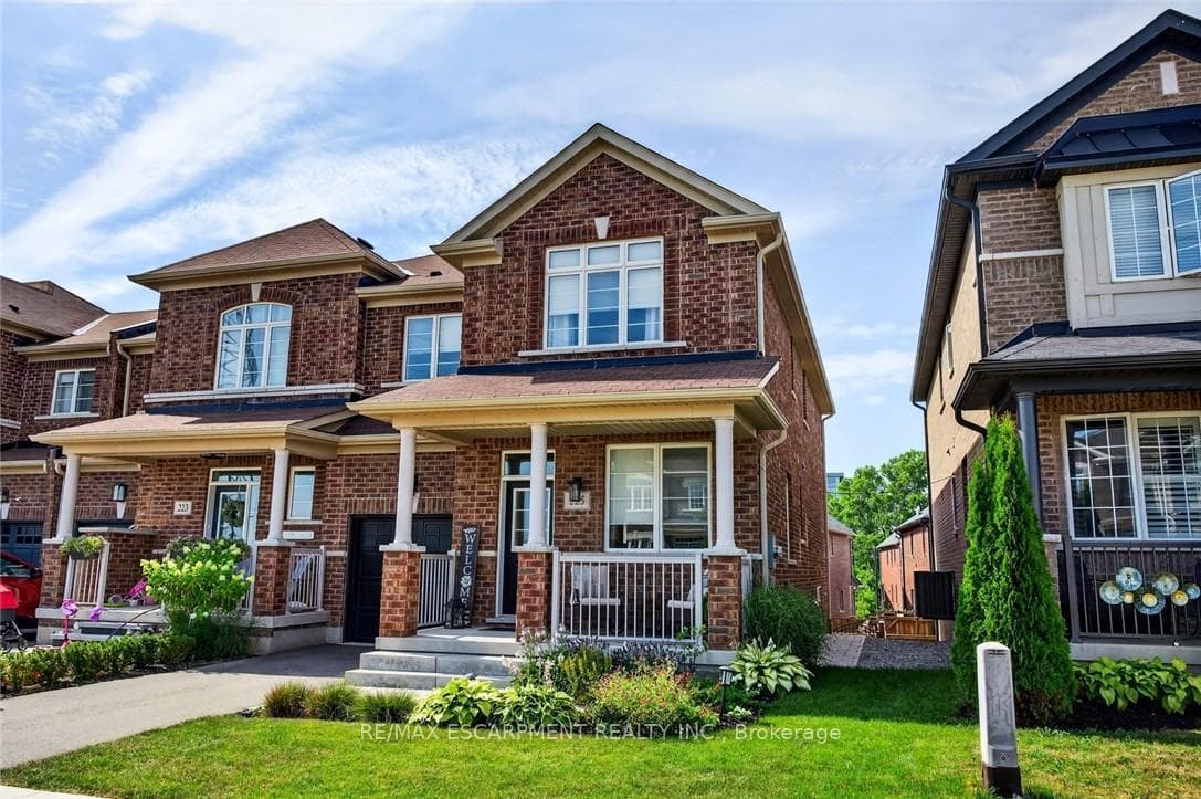 225 Skinner Road photo 2