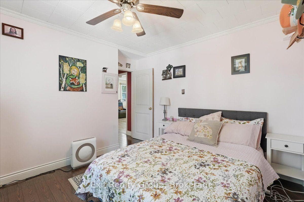 119 Prince Edward Street photo 12