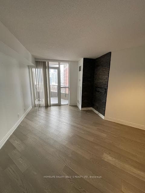 78 Harrison Garden Boulevard Unit 1001 photo 9