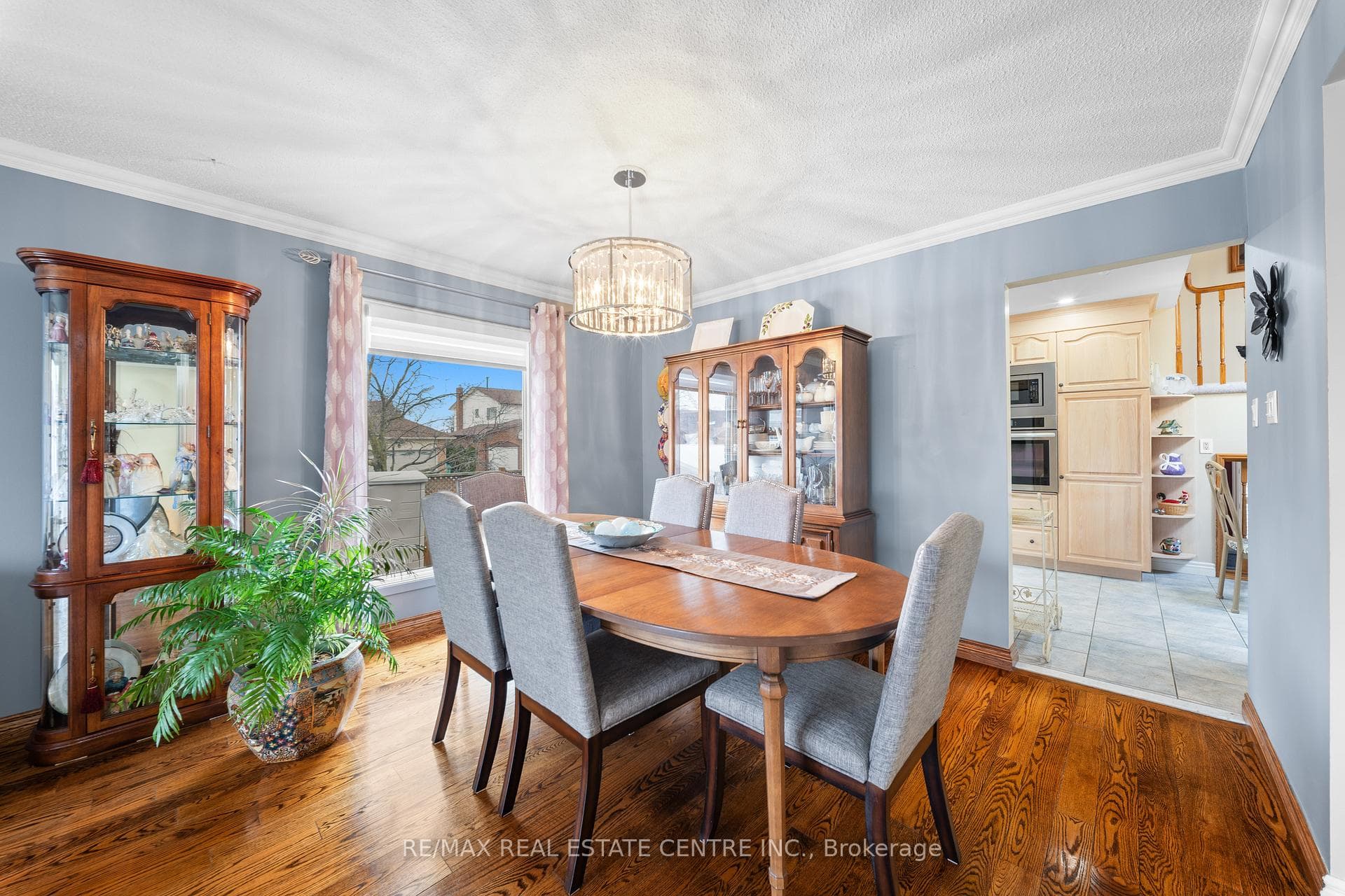 15 Blackthorn Lane photo 11