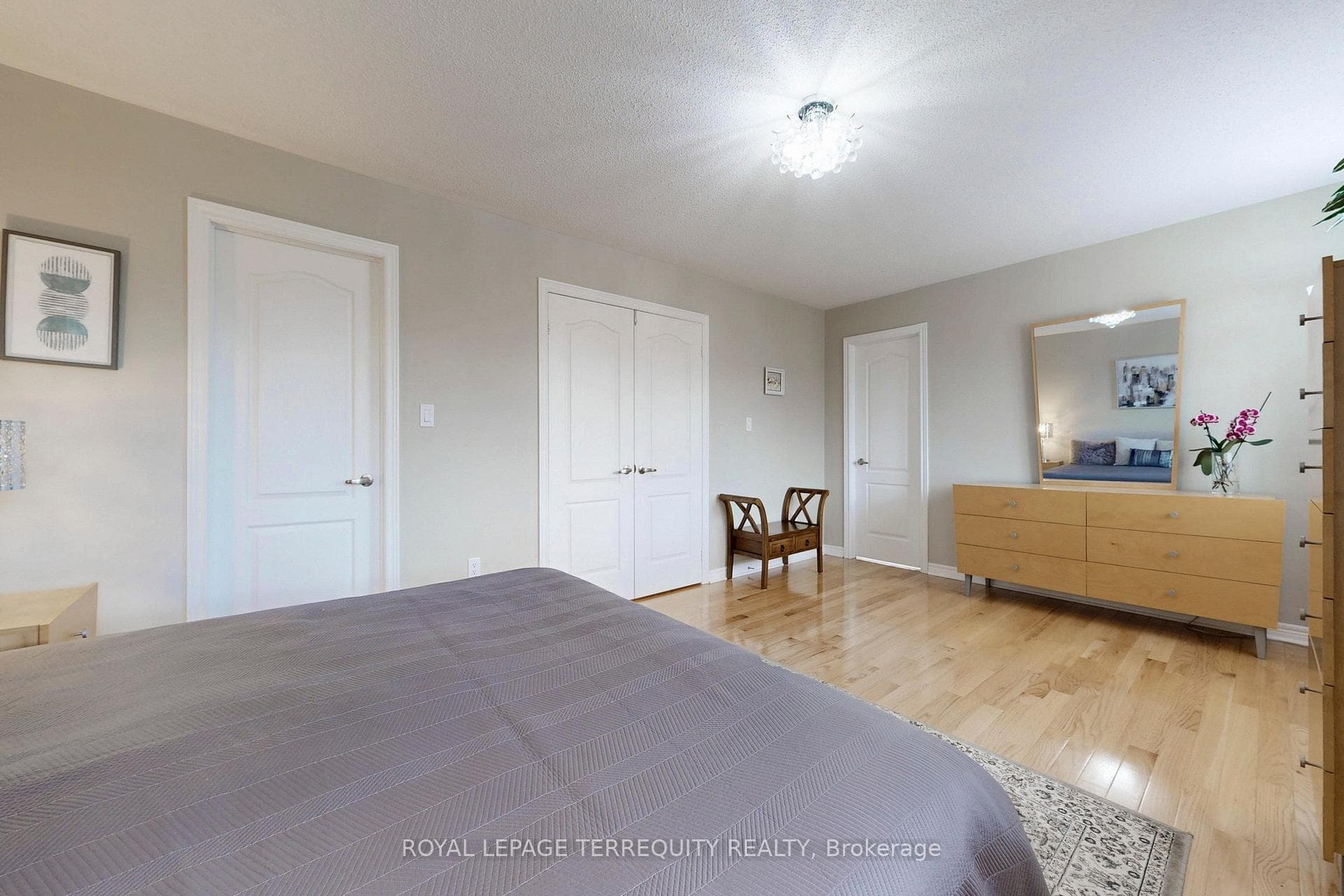 51 Donzi Lane photo 12