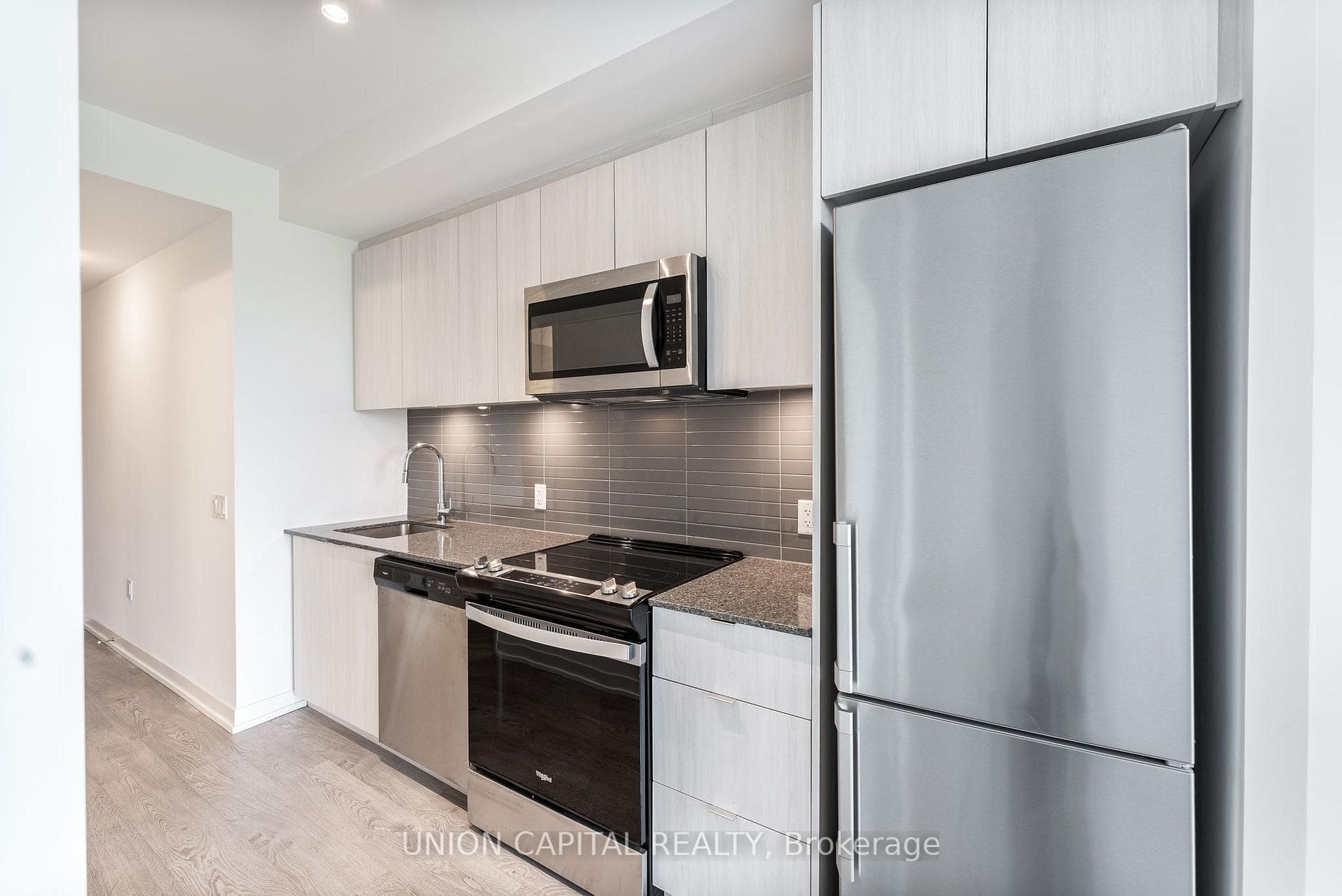3 Rosewater Drive Unit 601W photo 13