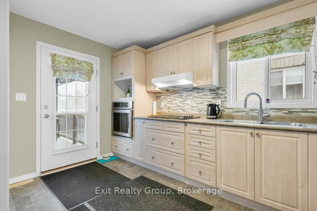 55 Gavey Street photo 12