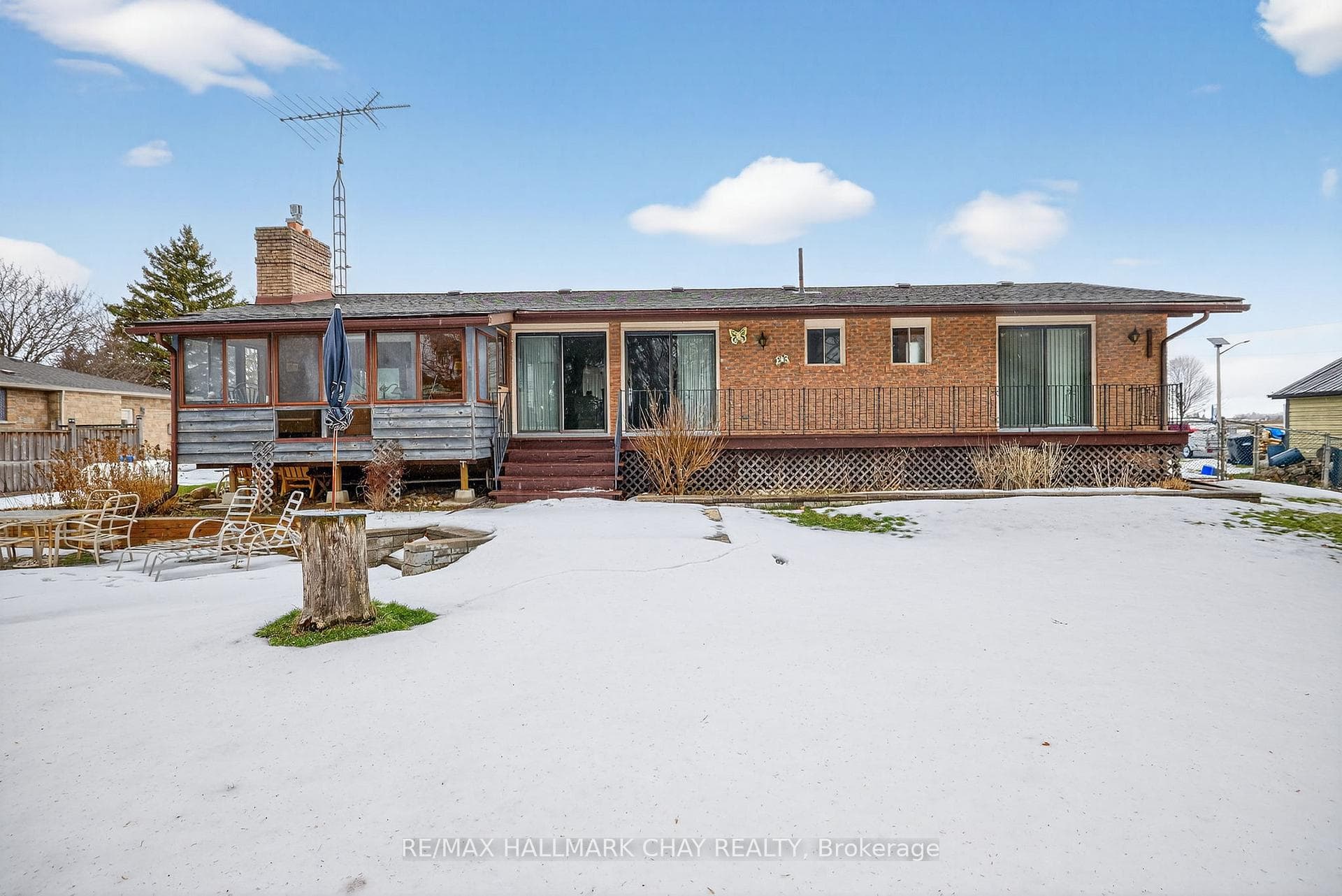 3735 9th Line photo 36
