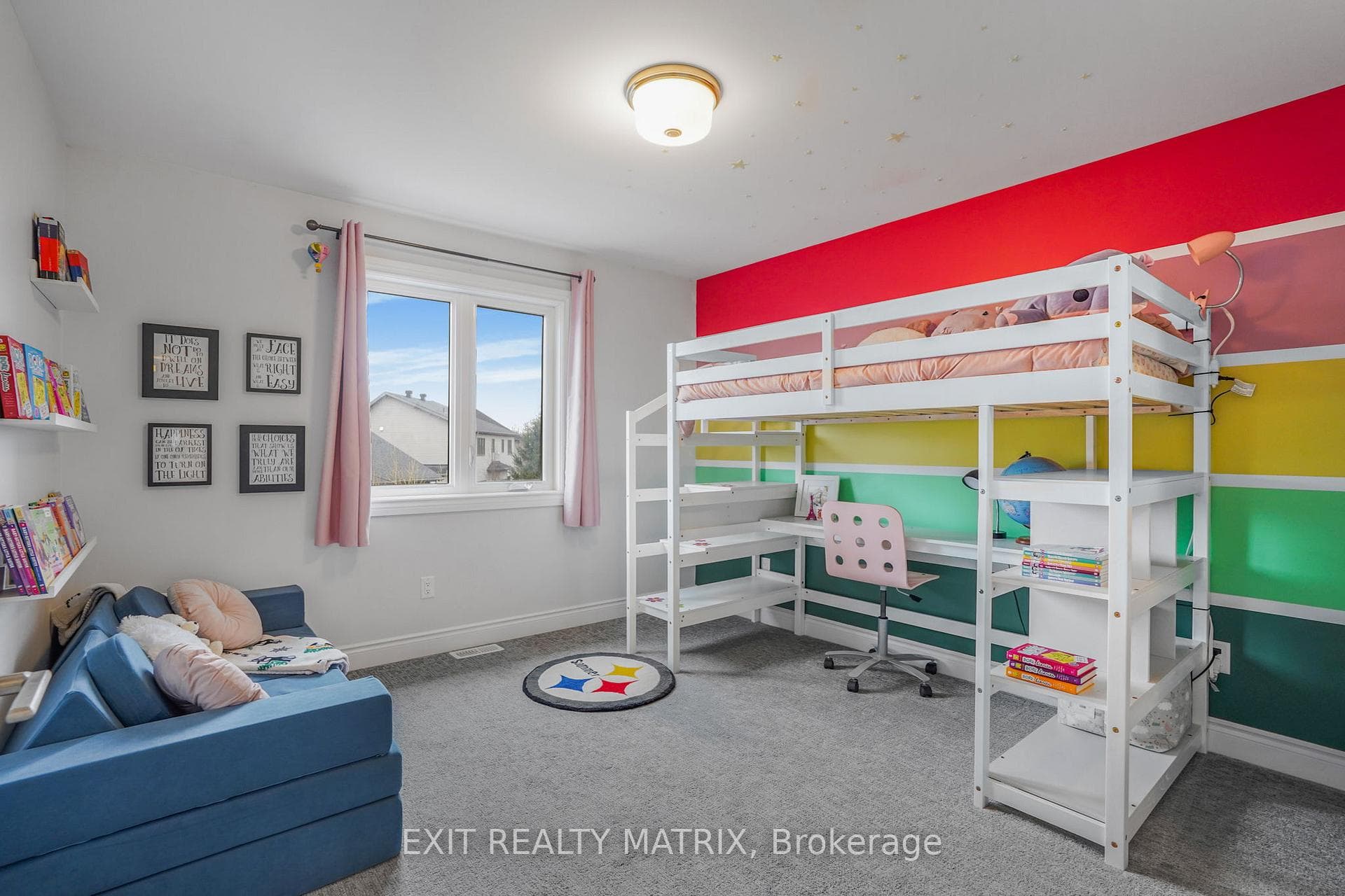 401 Colmar Street photo 23
