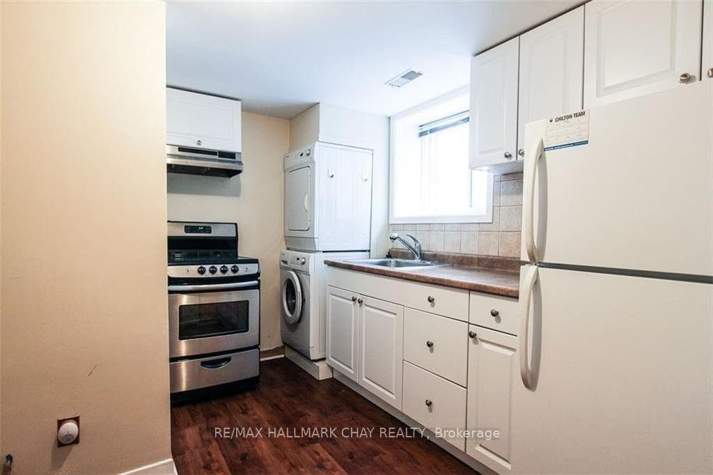 115 COLLIER Street Unit Lower level photo 12