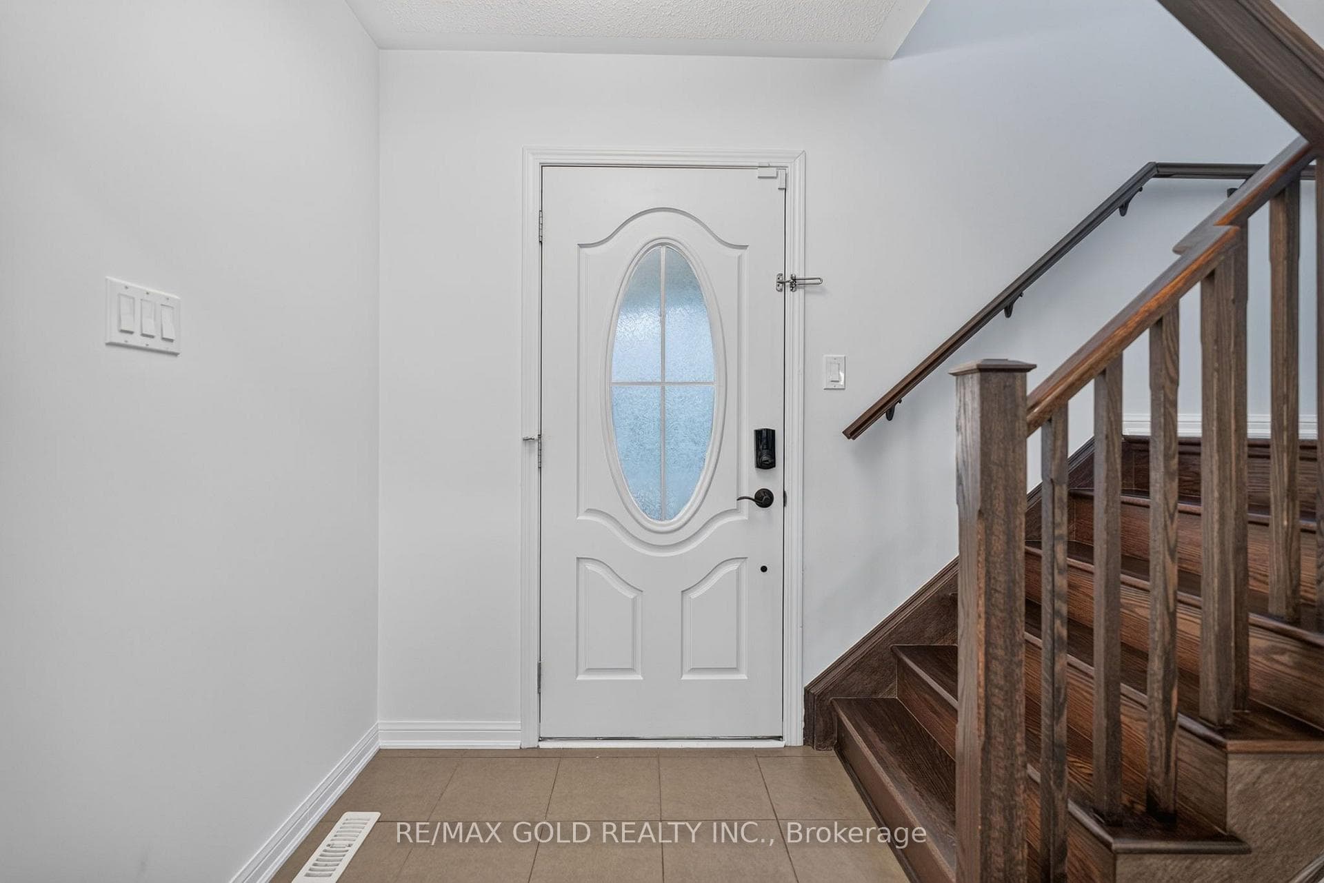 443 Cavanagh Lane photo 6