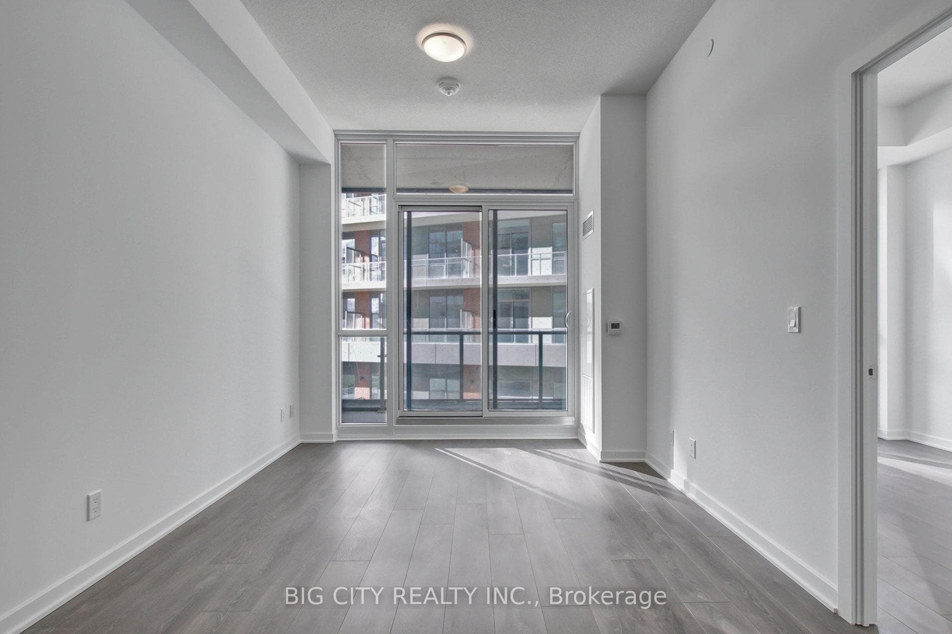 38 Forest Manor Road Unit 215 photo 5