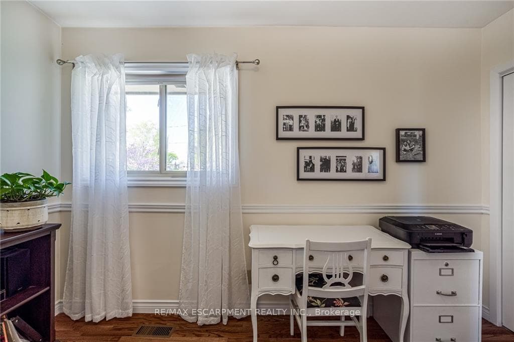 2 Bertram Drive photo 23