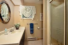 413 SHANNON Boulevard photo 13