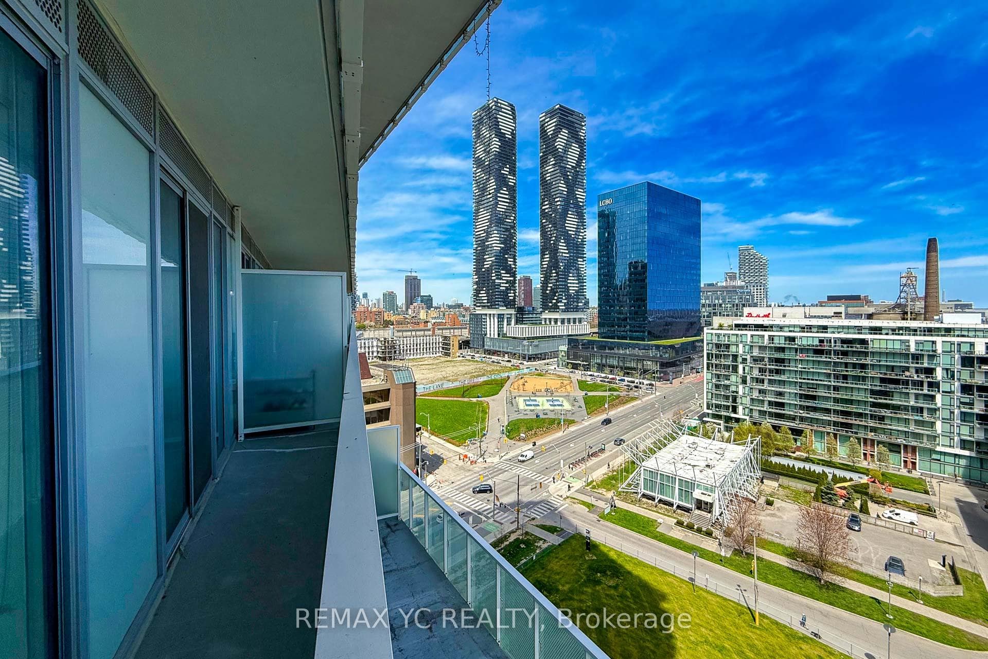 15 Queens Quay Unit 1302 photo 21