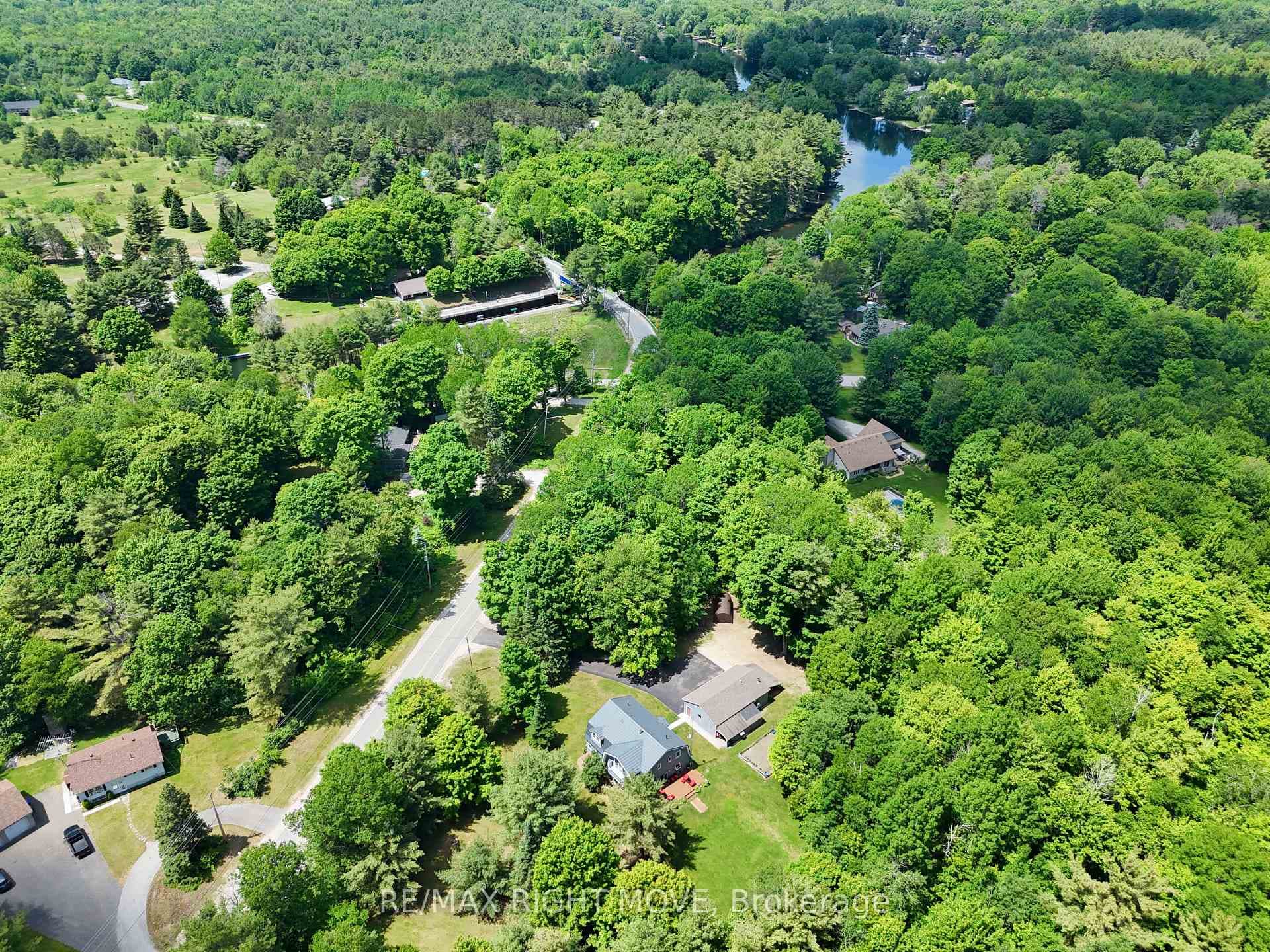 4410 Canal Road photo 35