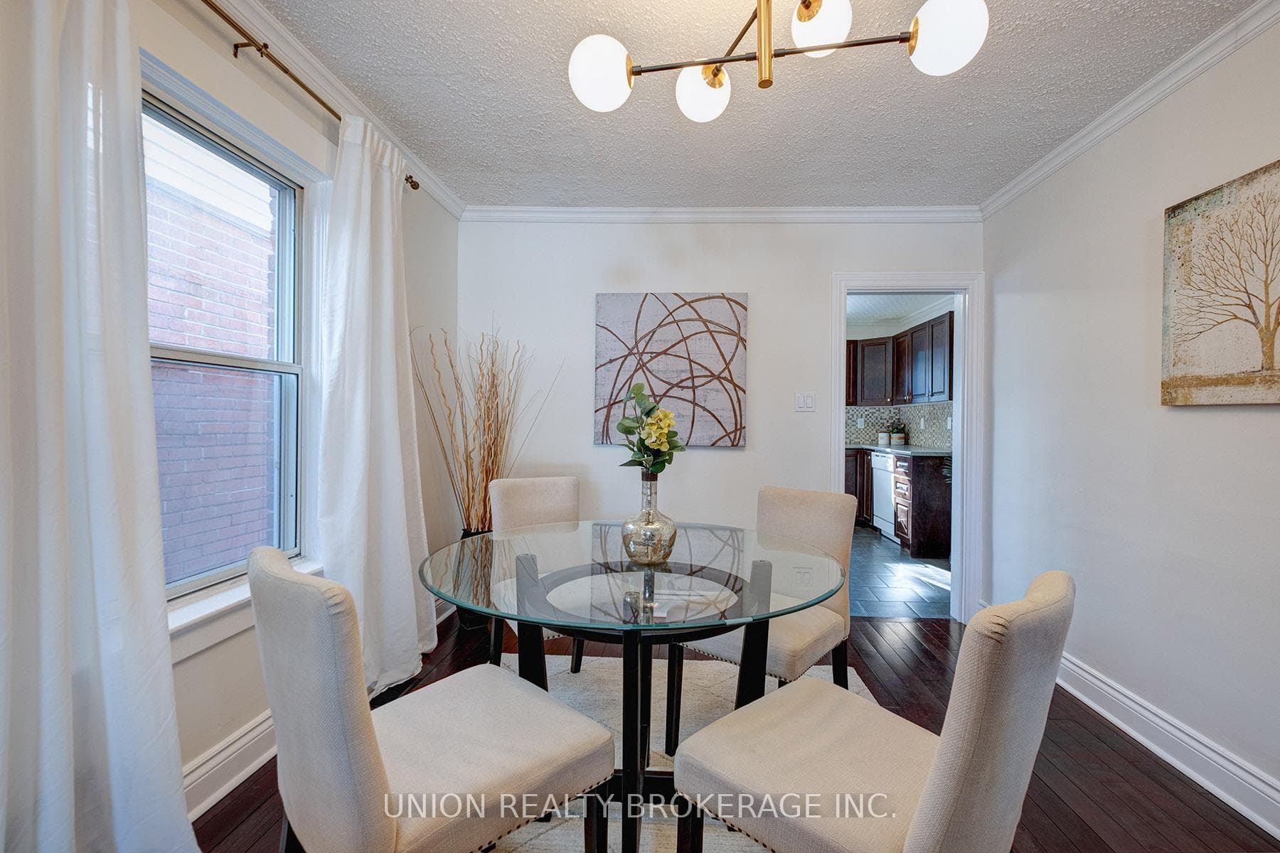 530 Victoria Park Avenue photo 7